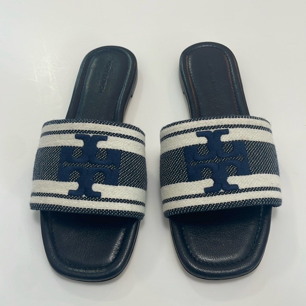 Tory Burch Double T Jacquard Slide Sandals in Navy Blue / White